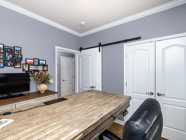 141 Tipton Pass, Spring Hill, TN 37174 - office space with crown molding, a barn door, and wood finished floors