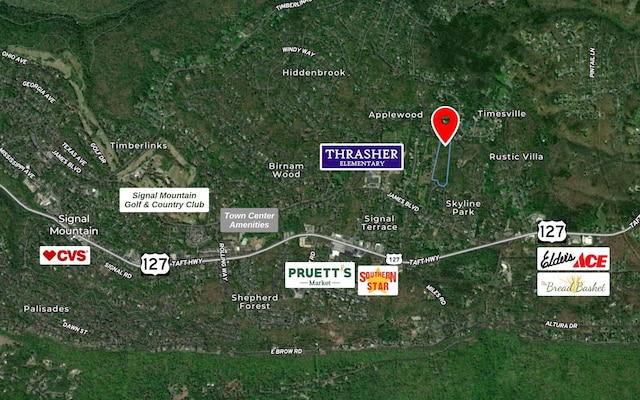 837 Skyline Park Dr, Signal Mountain, TN 37377
