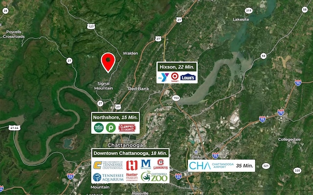 837 Skyline Park Dr, Signal Mountain, TN 37377