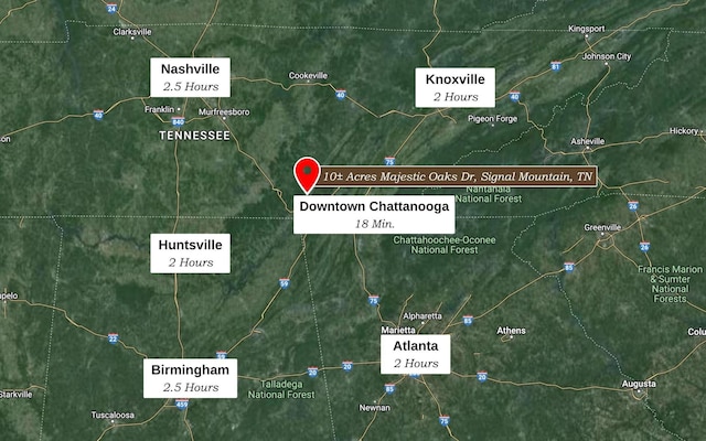 10 Majestic Oaks Dr, Signal Mountain, TN 37377