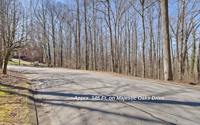 10 Majestic Oaks Dr, Signal Mountain, TN 37377