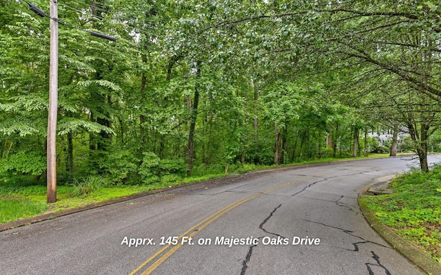 10 Majestic Oaks Dr, Signal Mountain, TN 37377