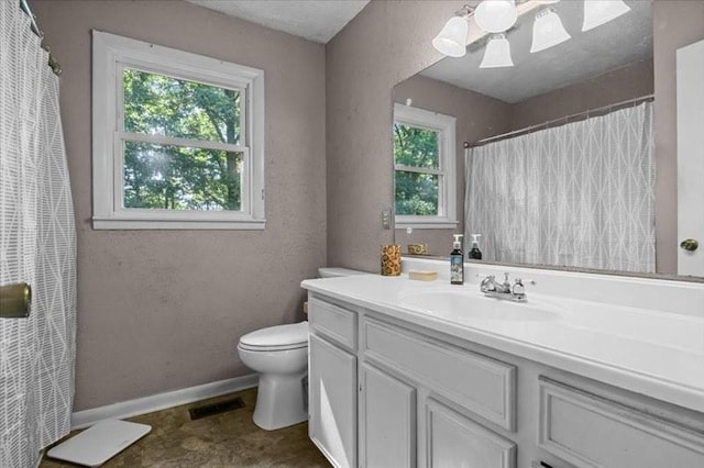 101 Cedar Hill Dr, Waverly, TN 37185 - bathroom featuring plenty of natural light, vanity, and curtained shower
