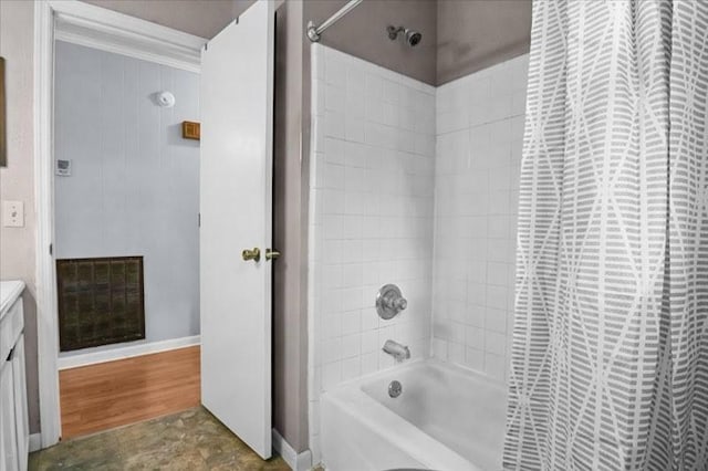 101 Cedar Hill Dr, Waverly, TN 37185 - bathroom featuring bathing tub / shower combination and vanity