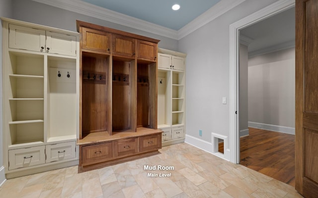 11 Saint Nicholas Way, Signal Mountain, TN 37377 - mudroom featuring ornamental molding and baseboards