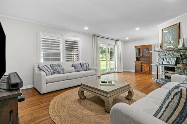 215 Sunset Dr, New Johnsonville, TN 37134 - living room with wood finished floors, crown molding, and recessed lighting
