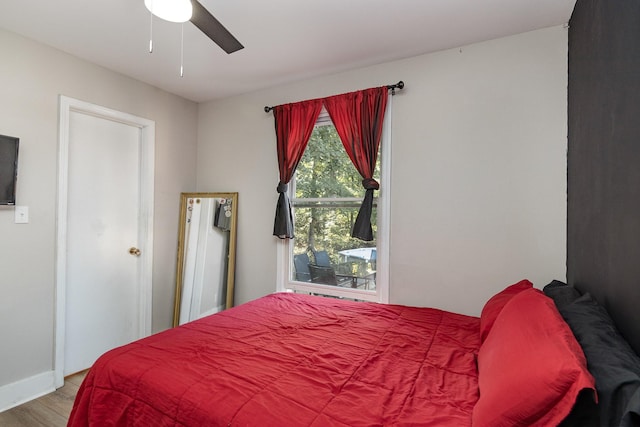 614 Joshua Dr, Clarksville, TN 37042 - bedroom with wood finished floors and a ceiling fan