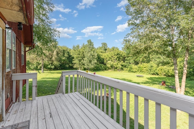 1205 Bloom Landing Rd, Charlotte, TN 37036 - deck with a yard