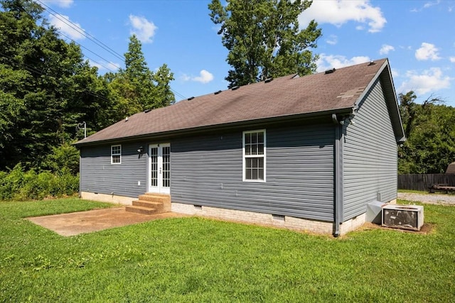 7173 New Hope Rd, Fairview, TN 37062 - rear view of property featuring crawl space, french doors, entry steps, and a yard