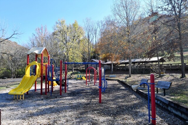 411 Maury Ln, Smithville, TN 37166 - photo 28