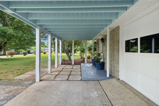 703 Flower Lane Dr, Estill Springs, TN 37330 - photo 6