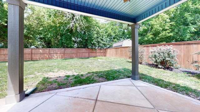 1012 Michaela Cir, Clarksville, TN 37043 - fenced backyard with a patio area