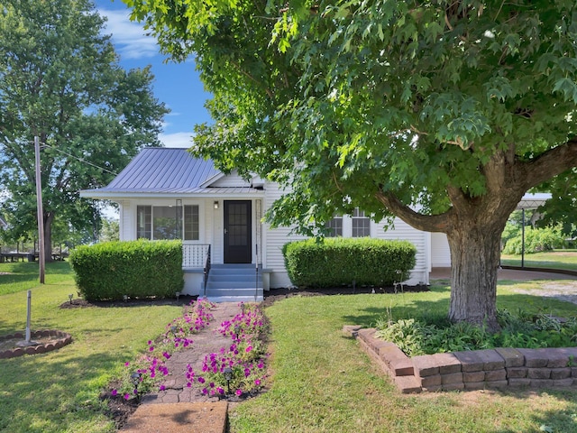 242 Long St E, Mc Ewen, TN 37101 - photo 1