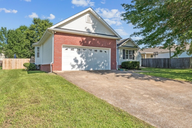 1902 Vicksburg Cir, Columbia, TN 38401 - view of front of home featuring driveway, a garage, and brick siding
