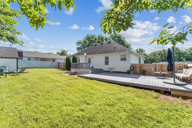 1902 Vicksburg Cir, Columbia, TN 38401 - back of house with a fenced backyard and a deck