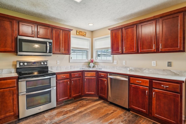 754 Mcclain Dr, Clarksville, TN 37040 - photo 7
