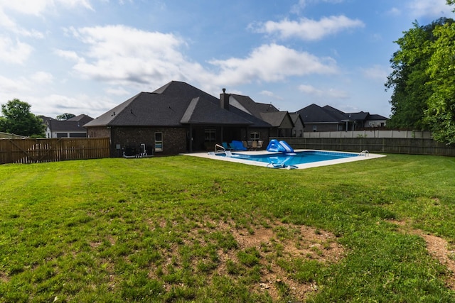 1652 Lantana Dr, Thompsons Station, TN 37179 - fenced backyard featuring a patio