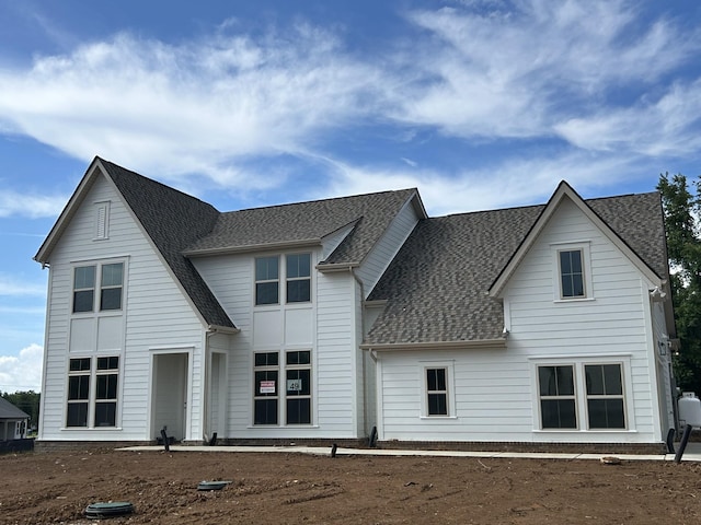 7322 Winners Rd, Murfreesboro, TN 37129 - back of house featuring a shingled roof
