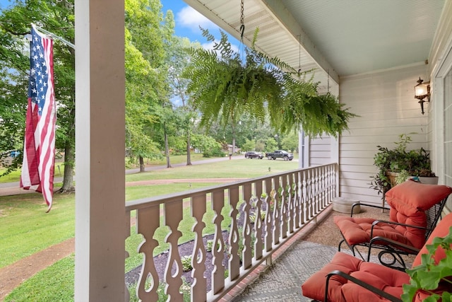 1104 Golf Course Ln, Ashland City, TN 37015 - view of covered porch