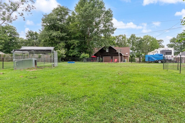 1104 Golf Course Ln, Ashland City, TN 37015 - view of yard with a carport