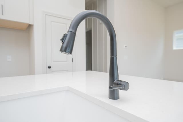 5416 Bridgemore Blvd, Murfreesboro, TN 37129 - detailed view of light countertops and white cabinets