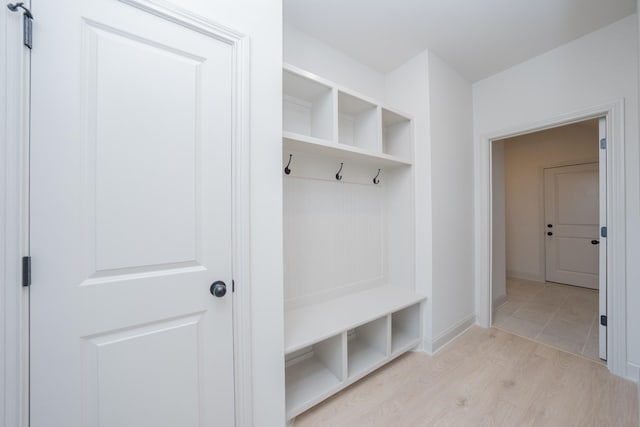 5416 Bridgemore Blvd, Murfreesboro, TN 37129 - mudroom with light wood-style floors