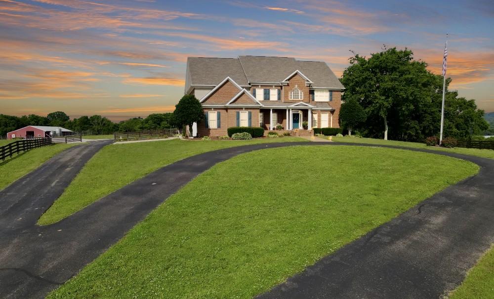 189 S Fishing Ford Rd, Petersburg, TN 37144 - photo 1