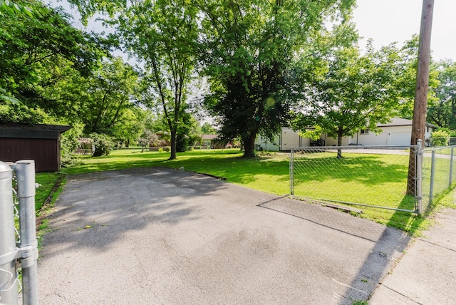 521 Lemont Dr, Nashville, TN 37216 - photo 27