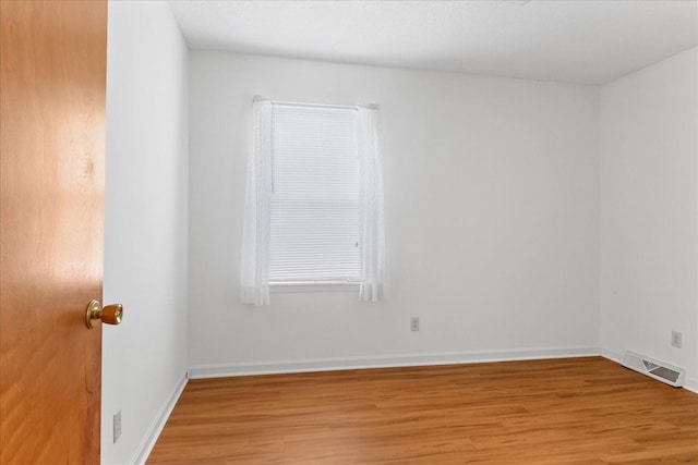 718 Midway St, Lewisburg, TN 37091 - unfurnished room featuring light wood-style floors