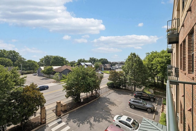2201 8th Ave S Unit 306, Nashville, TN 37204 - view of uncovered parking lot