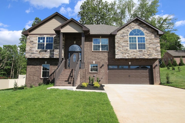161 Roanoke Station Cir, Clarksville, TN 37043 - photo 1
