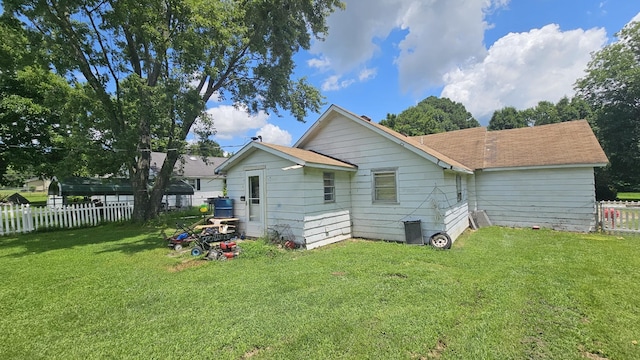 238 Linden St, Dyer, TN 38330 - back of property