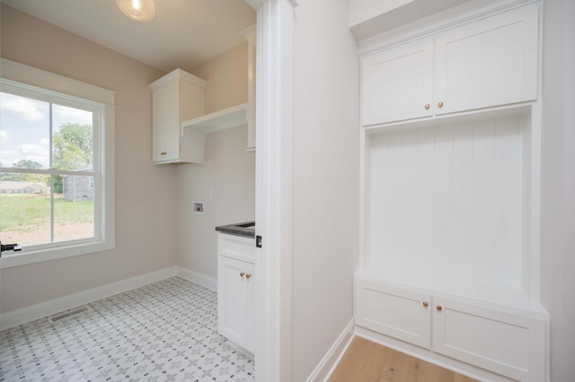 5077B Florence Rd, Murfreesboro, TN 37129 - washroom featuring hookup for a washing machine and light flooring
