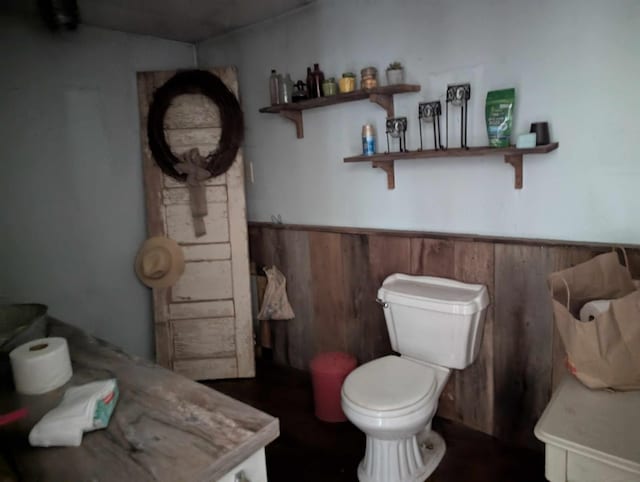304 Fox Hollow Rd, Goodspring, TN 38460 - half bathroom with toilet and wainscoting