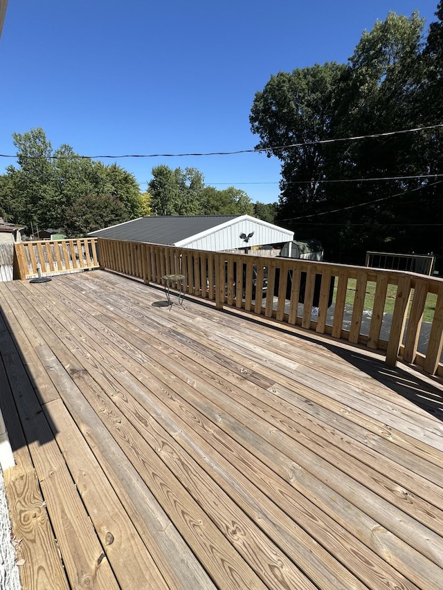 1304 Ellington Dr, Lafayette, TN 37083 - view of wooden deck