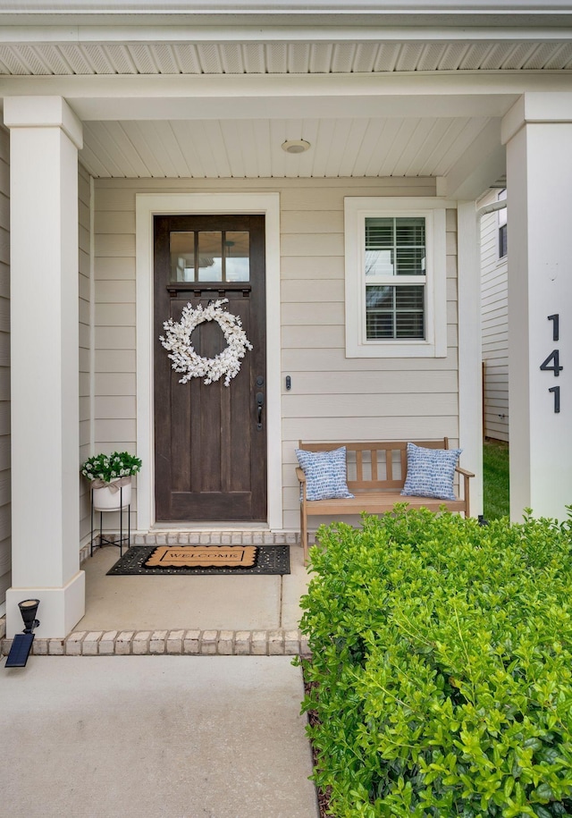 141 Foxhall Dr, Spring Hill, TN 37174 - entrance to property featuring covered porch