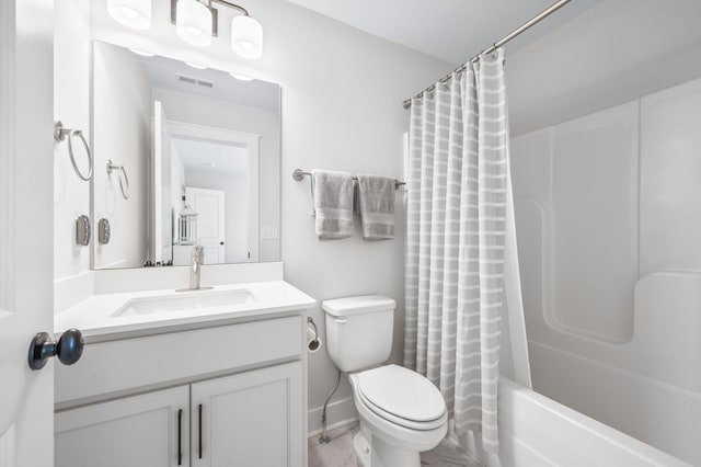 141 Foxhall Dr, Spring Hill, TN 37174 - bathroom with vanity and shower / bath combo