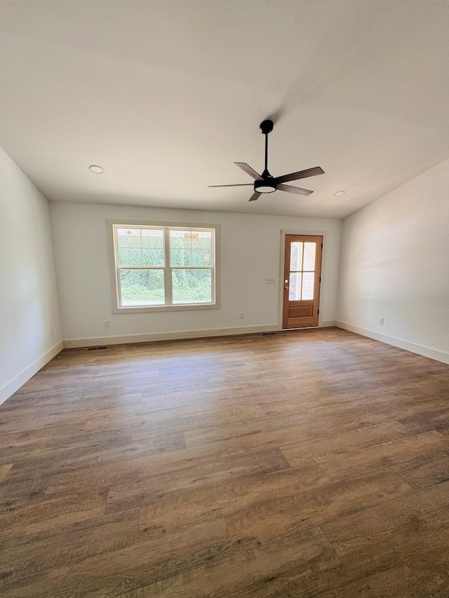 307 Hickory Ln, Sparta, TN 38583 - photo 4