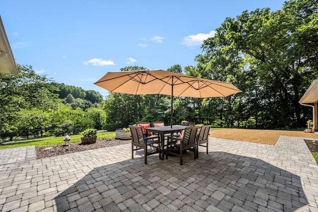 330 Cascade Hollow Rd, Normandy, TN 37360 - view of patio with outdoor dining area