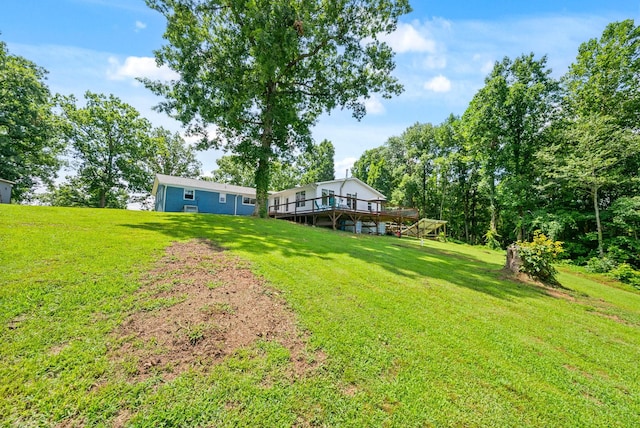 779 Dogwood Dr, Erin, TN 37061 - view of grassy yard with a wooden deck