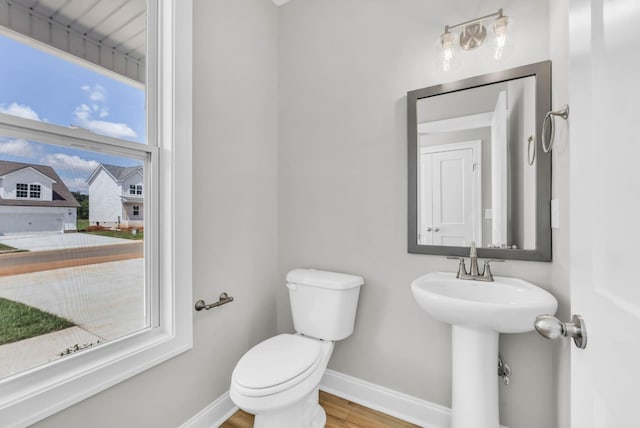 582 Pongracz Way, Clarksville, TN 37042 - bathroom with baseboards and wood finished floors