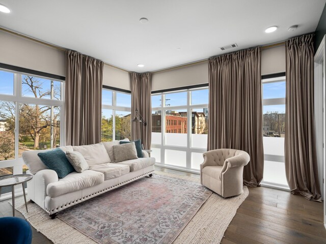 1125 10th Ave N Unit 202, Nashville, TN 37208 - photo 8