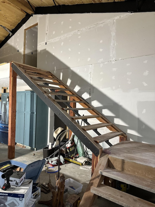 201 Summit Dr, Linden, TN 37096 - stairs with lofted ceiling