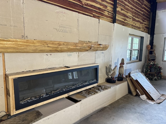 201 Summit Dr, Linden, TN 37096 - detailed view of concrete flooring