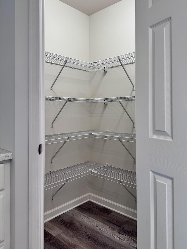 1122 Brannon Rd, Lawrenceburg, TN 38464 - view of pantry