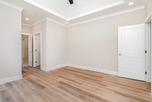 408 Harsh Ln, Castalian Springs, TN 37031 - spare room with crown molding, recessed lighting, and light wood-style flooring