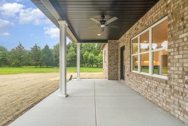 408 Harsh Ln, Castalian Springs, TN 37031 - view of patio with a ceiling fan