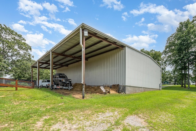 1640 Eno Rd, Dickson, TN 37055 - view of outdoor structure with a carport