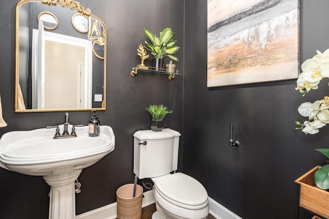 1640 Eno Rd, Dickson, TN 37055 - bathroom with baseboards and toilet