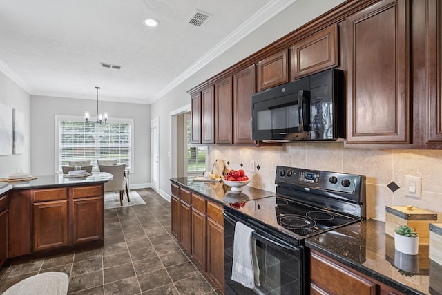 4613 Scottish Dr, Murfreesboro, TN 37128 - kitchen with black appliances, backsplash, a chandelier, crown molding, and dark stone countertops